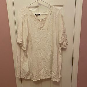 White blouse plus size
